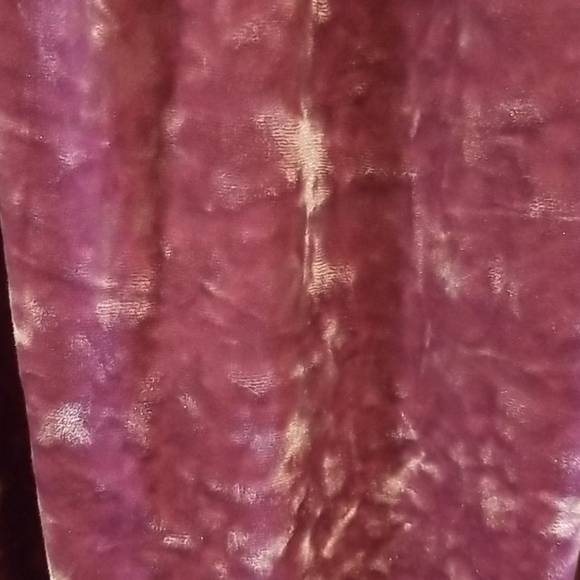 Baby doll Velvet Top - Picture 3 of 6